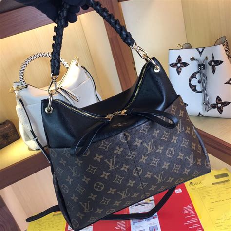 buy cheap louis vuitton bags online|cheapest louis vuitton bag price.